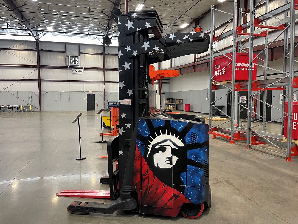 Carolina Handling Hosting Patriotic Forklift Auction For Charity ...